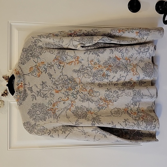 Gray Detailed Cardigan - Picture 5 of 8